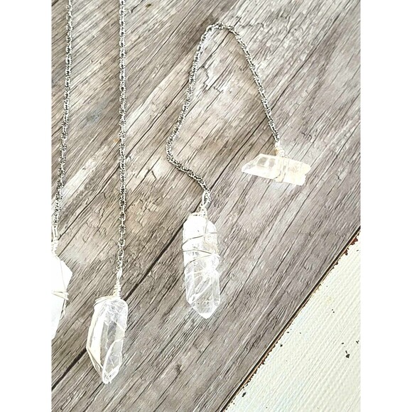Clear Quartz Crystal Point Pendulum, Dowsing Pendulum, Healing Quartz Pendulum - Picture 5 of 8